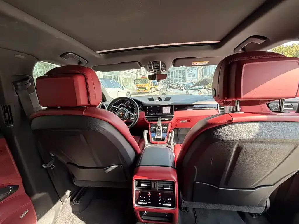 Porsche Cayenne 2022 из CN, фото 3