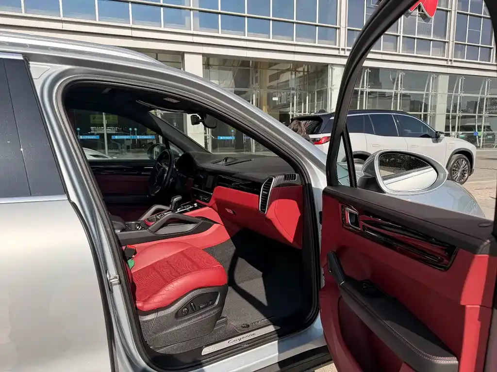 Porsche Cayenne 2022 из CN, фото 6