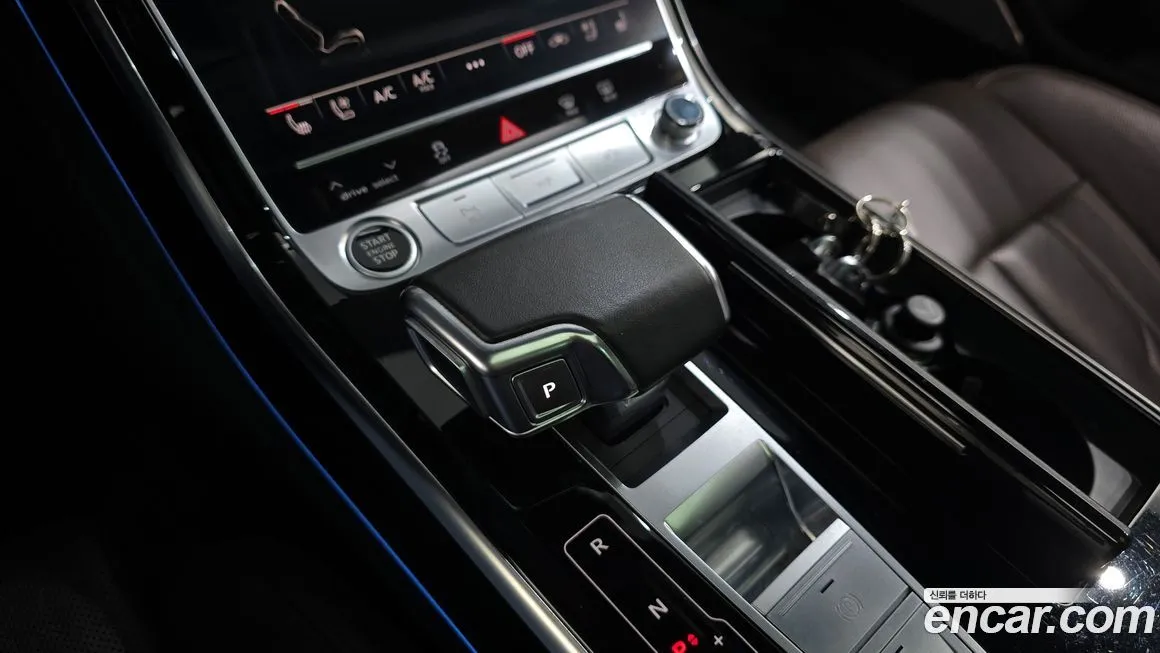 Audi A8 2021 из KR, фото 3