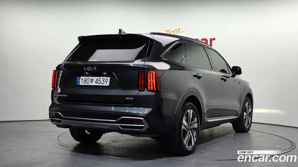 Kia Sorento 2023 из KR, фото 2