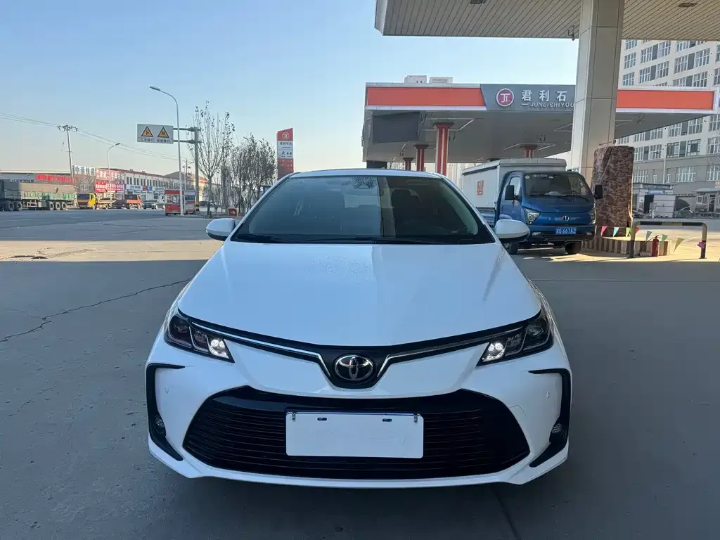 Toyota Corolla 2022 из CN, фото 3