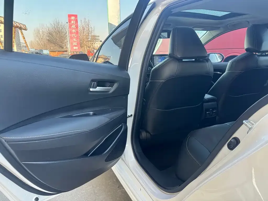 Toyota Corolla 2022 из CN, фото 9