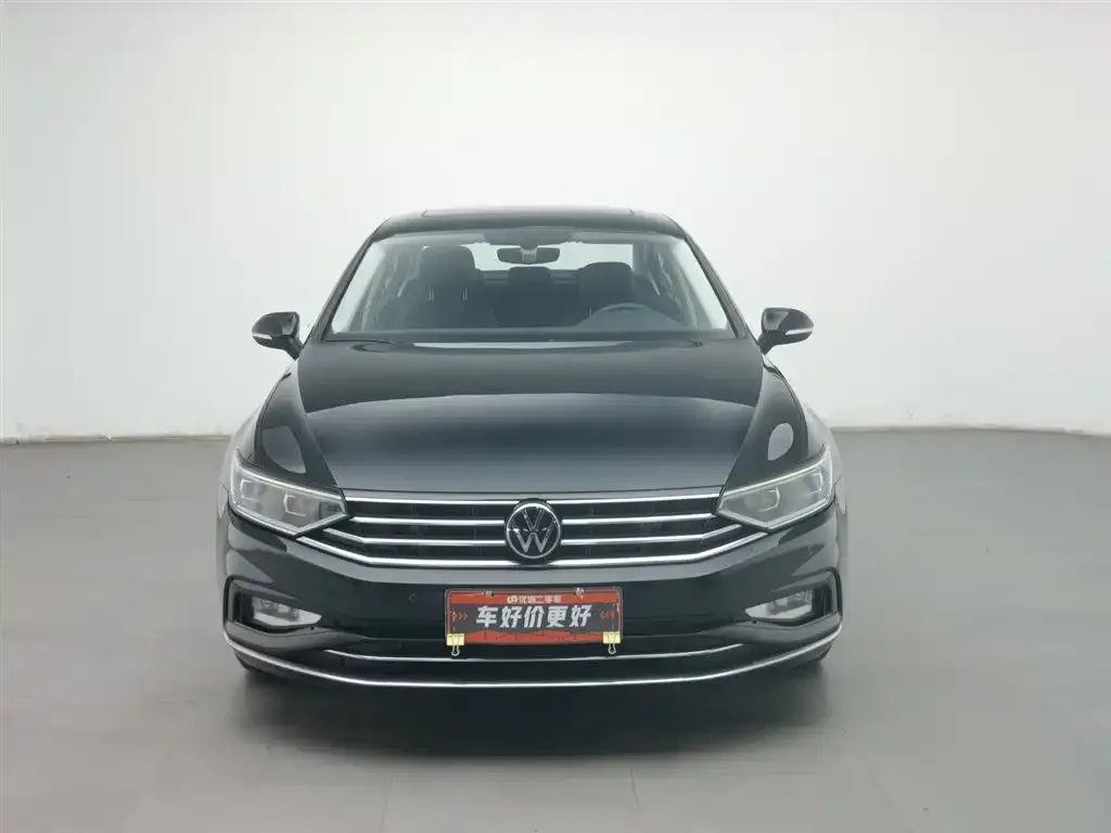 Volkswagen Magotan 2022 из CN, фото 3