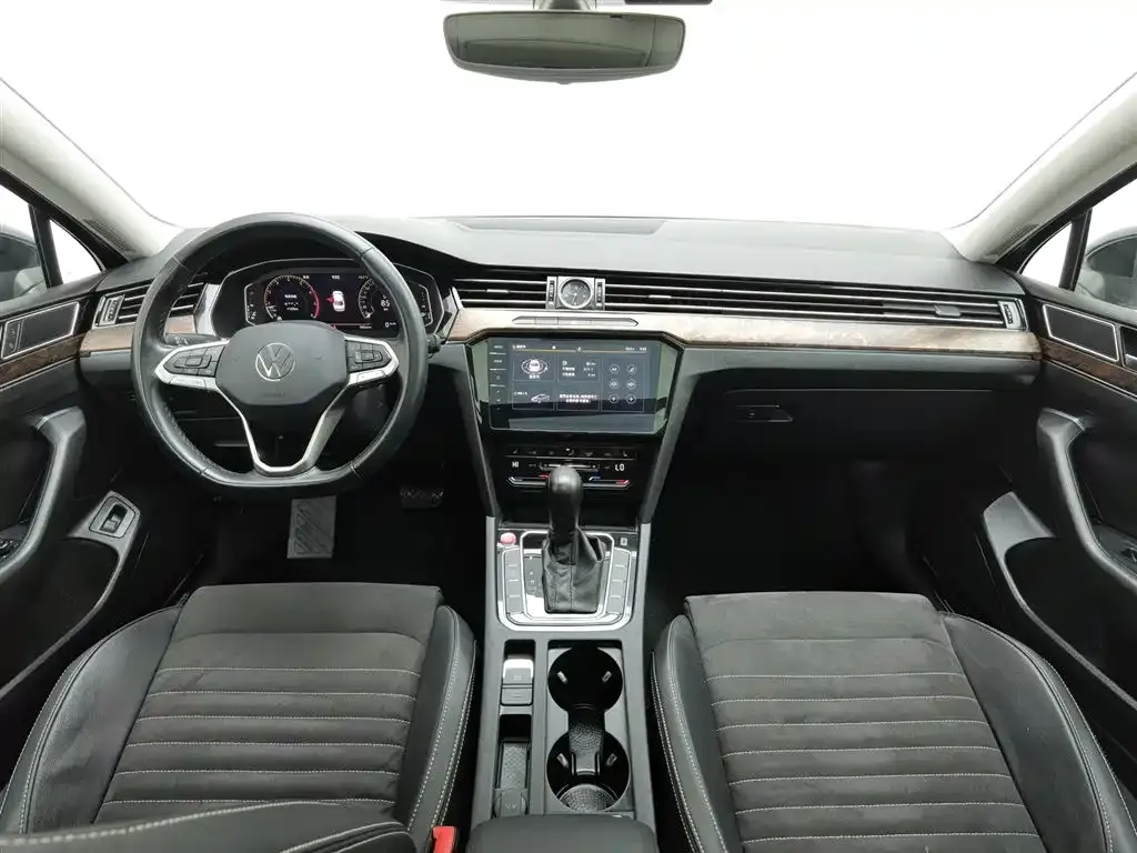 Volkswagen Magotan 2022 из CN, фото 5