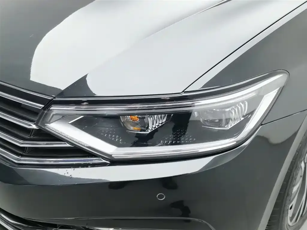 Volkswagen Magotan 2022 из CN, фото 7