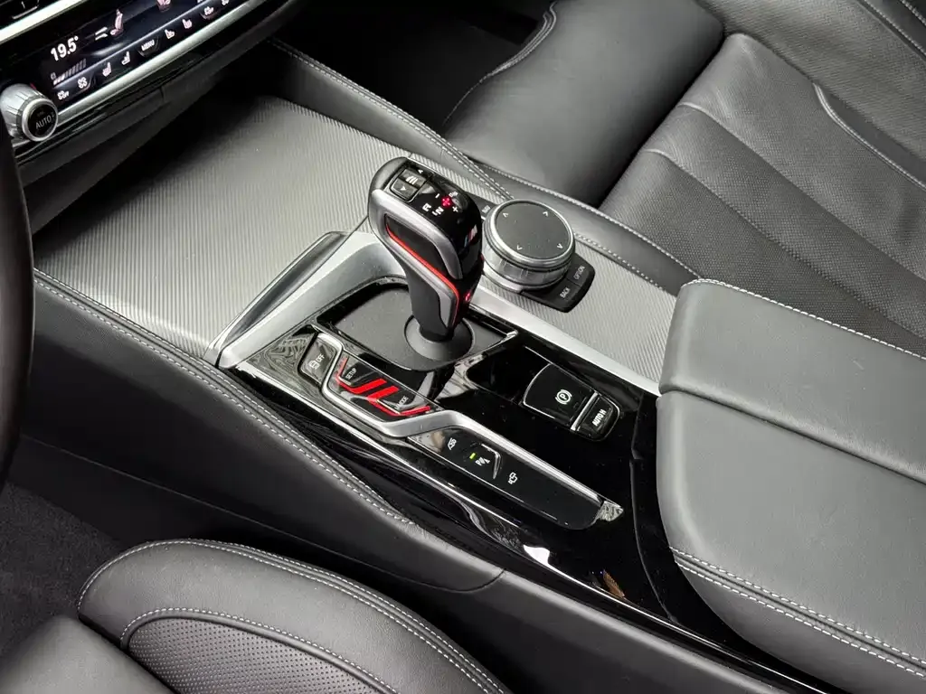 BMW M5 2021 из CN, фото 3