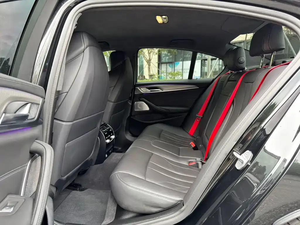 BMW M5 2021 из CN, фото 6