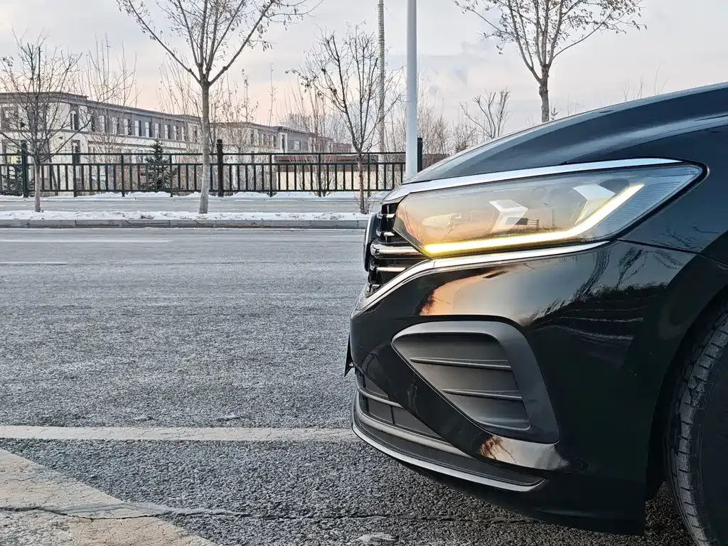 Volkswagen Passat 2022 из CN, фото 8