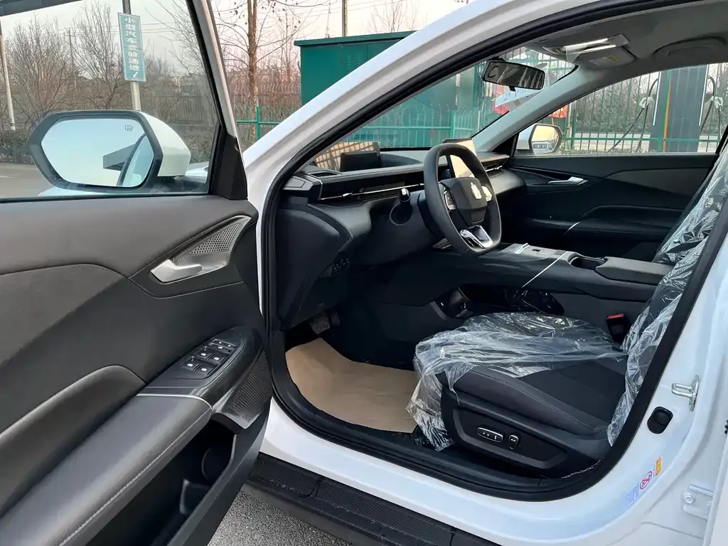 Changan Eado PHEV 2025 из CN, фото 5