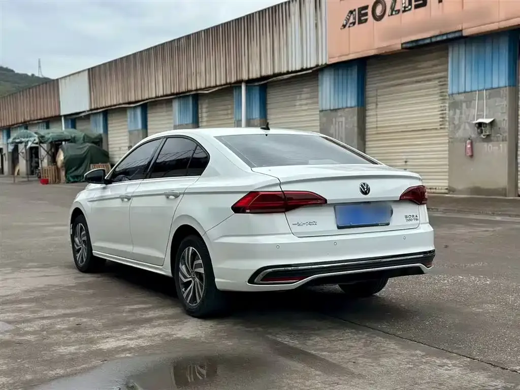 Volkswagen Bora 2023 из CN, фото 5