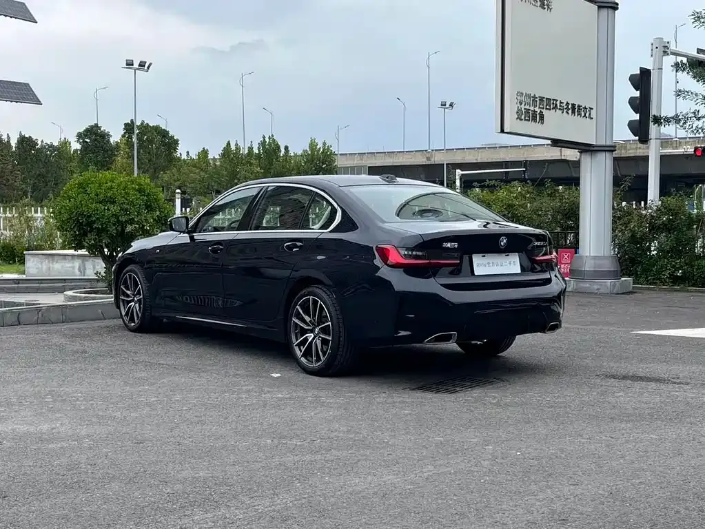 BMW 3 Series 2025 из CN, фото 2