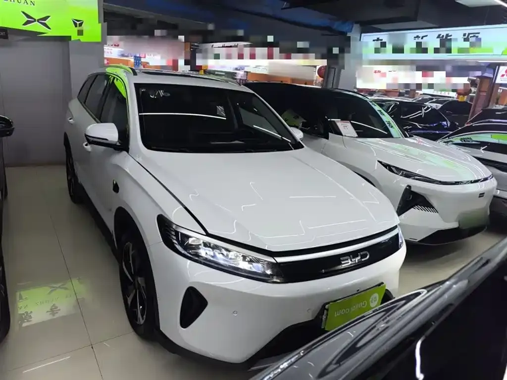 BYD Seal 05 DM-i — фото 3