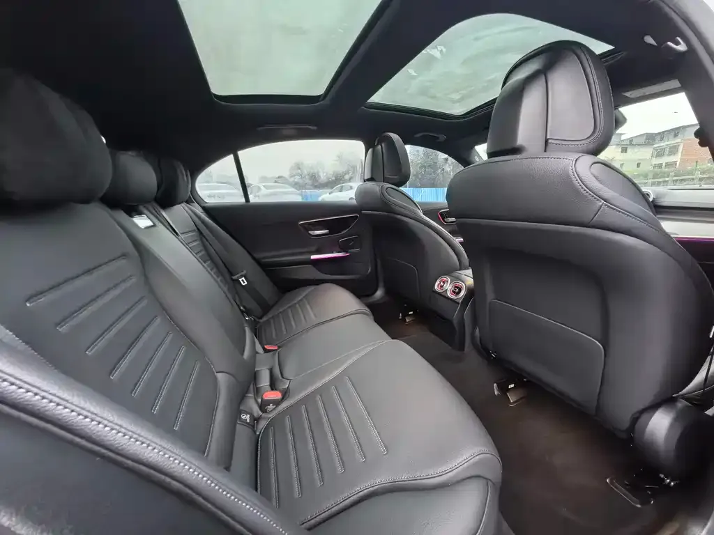 Mercedes-Benz C-Class 2024 из CN, фото 5