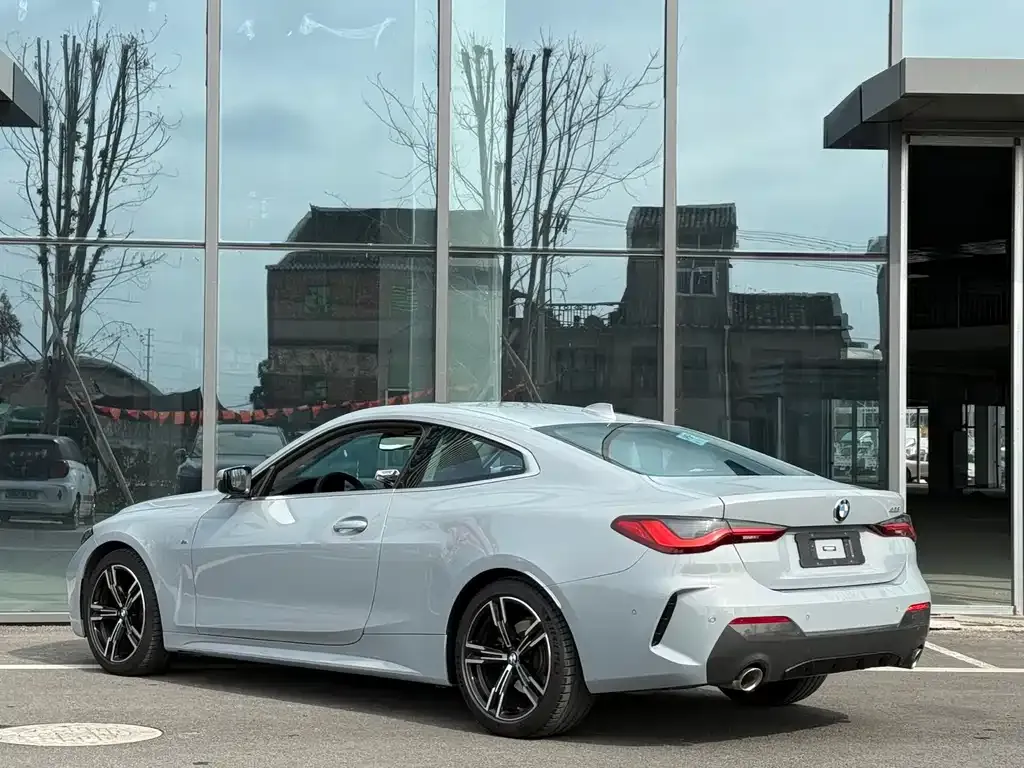 BMW 4 Series 2021 из CN, фото 9