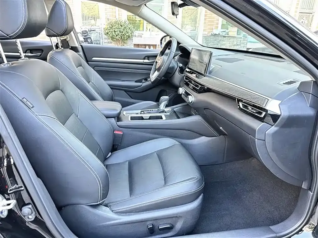 Nissan Teana 2023 из CN, фото 8