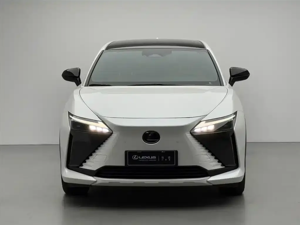 Lexus RZ 2023 из CN, фото 2