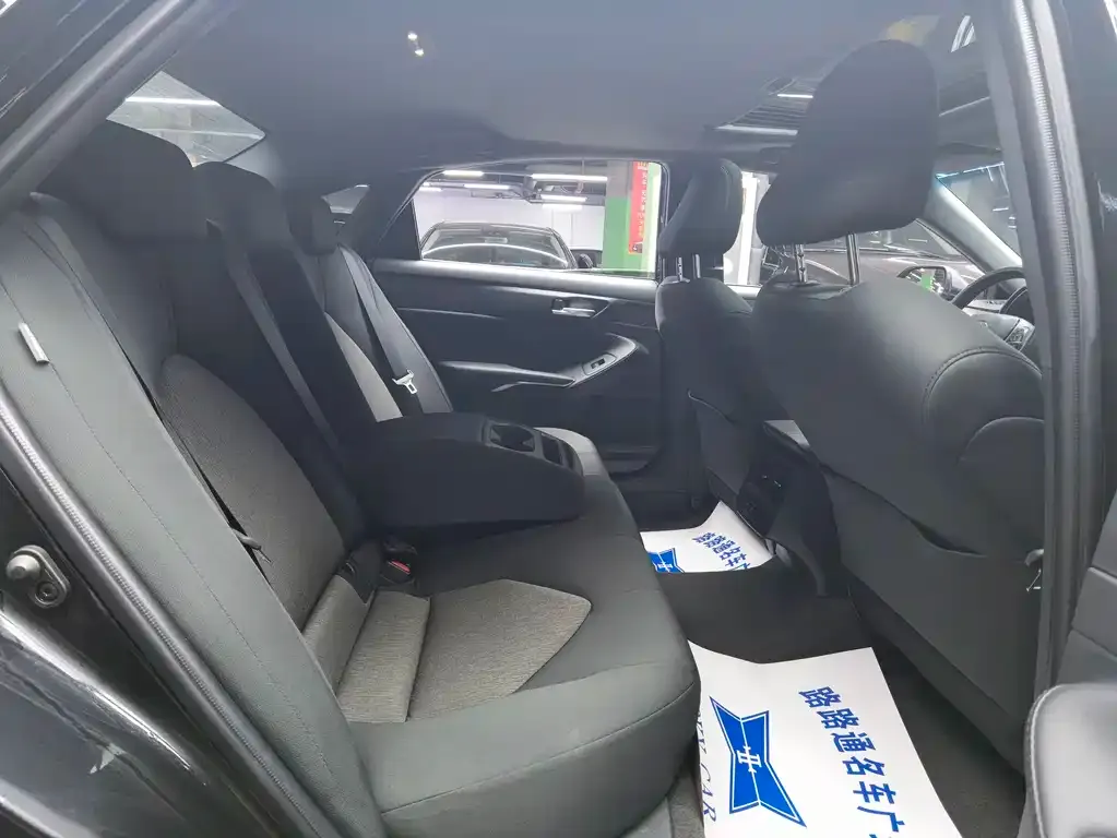 Toyota Avalon 2022 из CN, фото 9