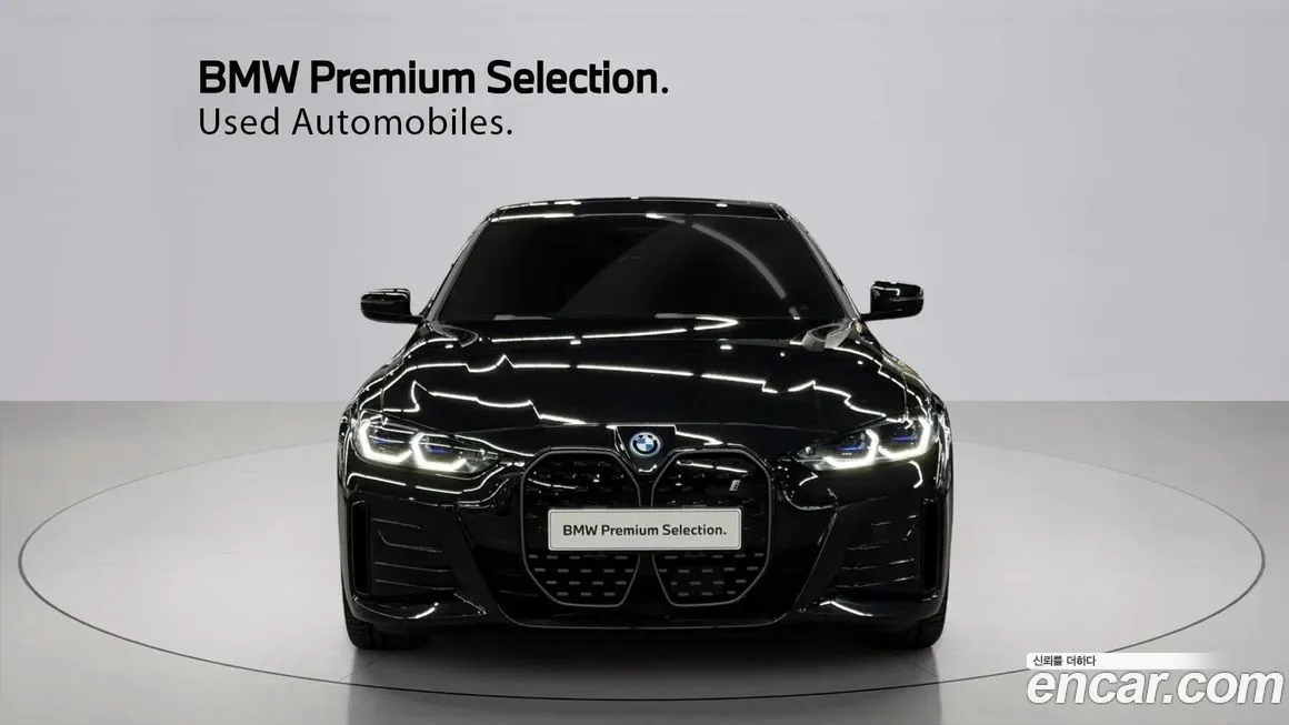 BMW i4 — фото 3
