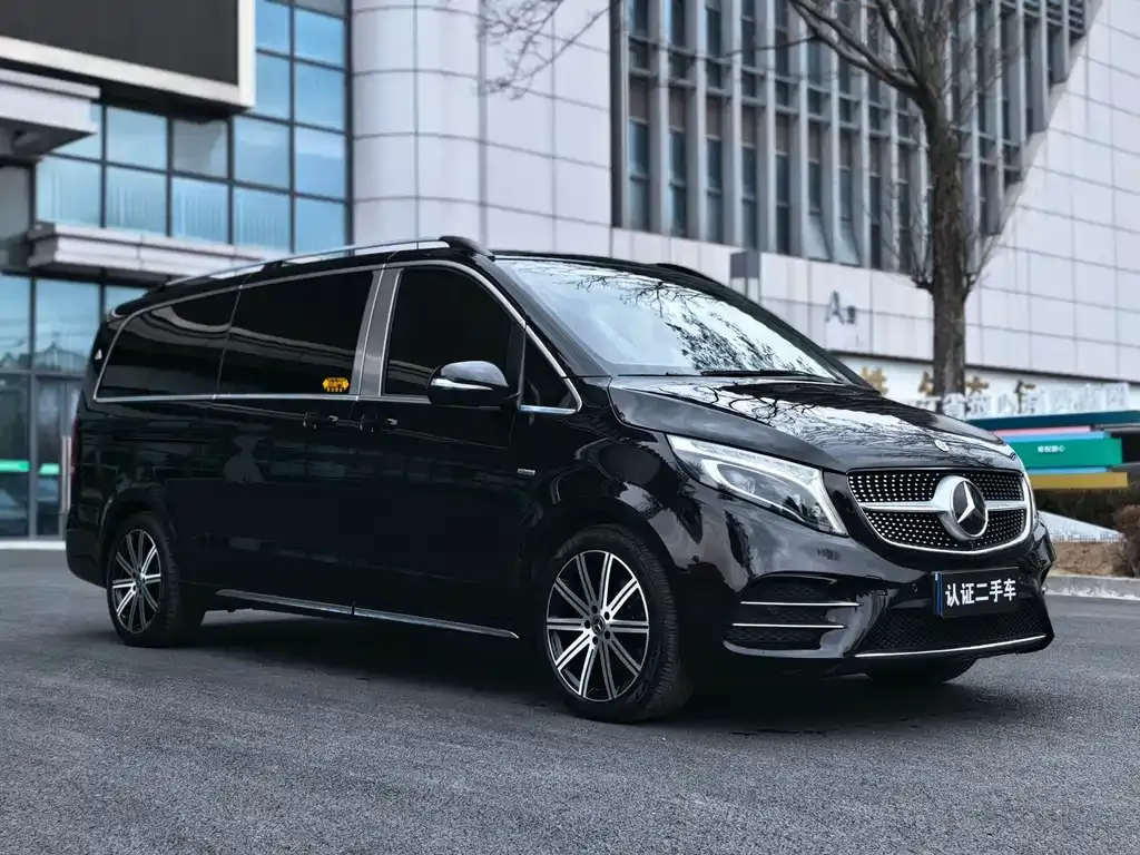 Mercedes-Benz V-Class — фото 6