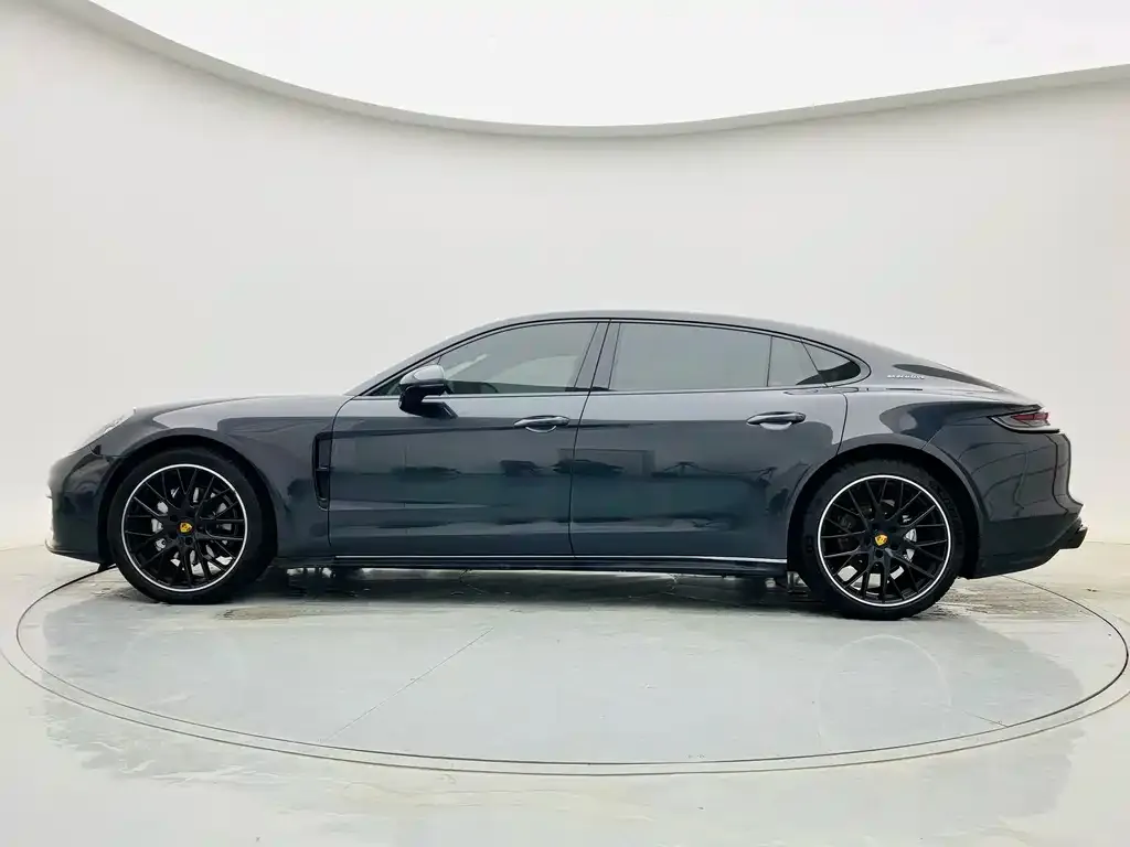 Porsche Panamera 2023 из CN, фото 4