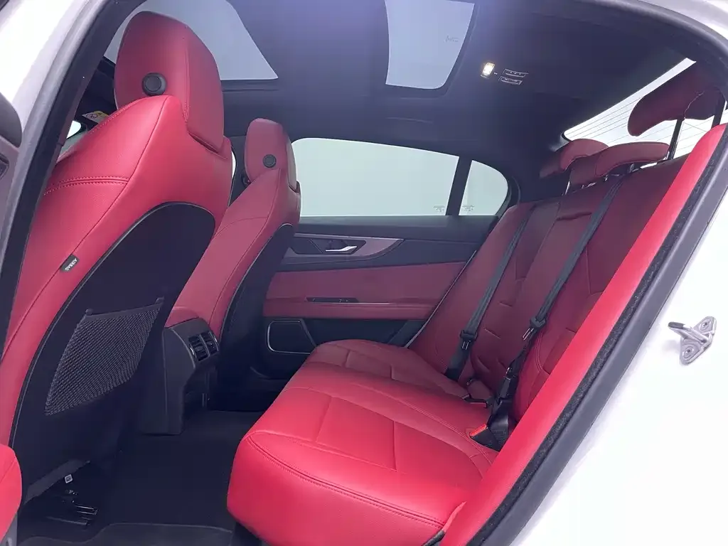 Jaguar XEL 2022 из CN, фото 5