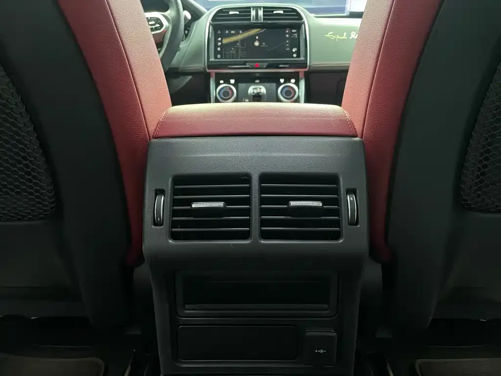 Jaguar XEL 2022 из CN, фото 6