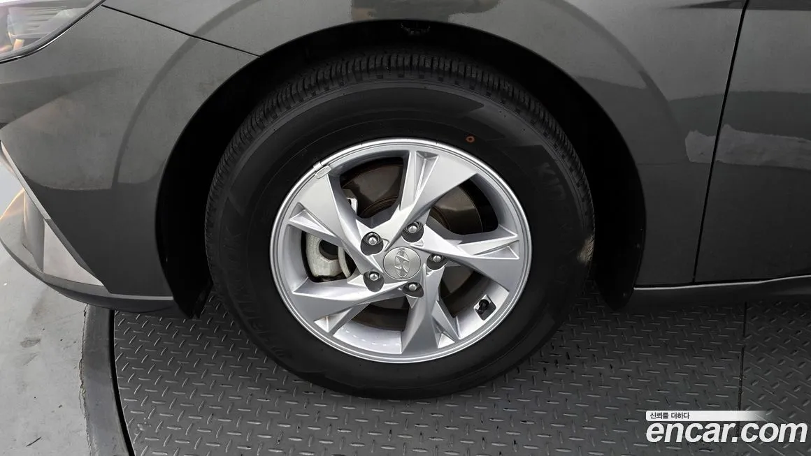 Hyundai AVANTE 2021 из KR, фото 5