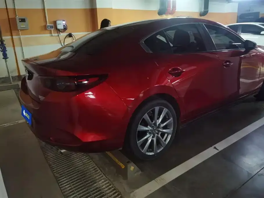Mazda 3 Axela 2021 из CN, фото 3