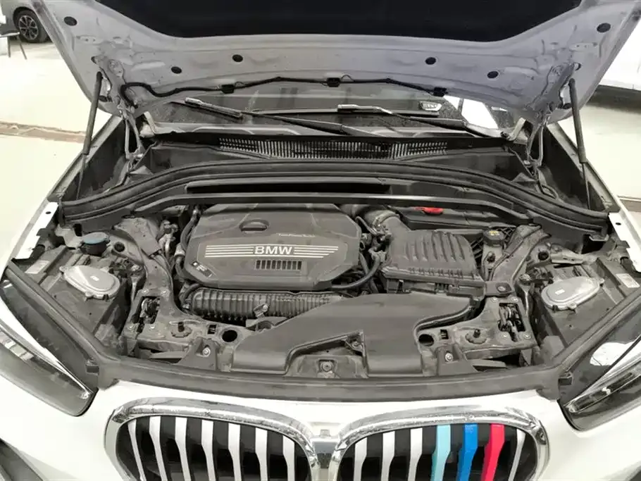 BMW X1 2021 из CN, фото 7