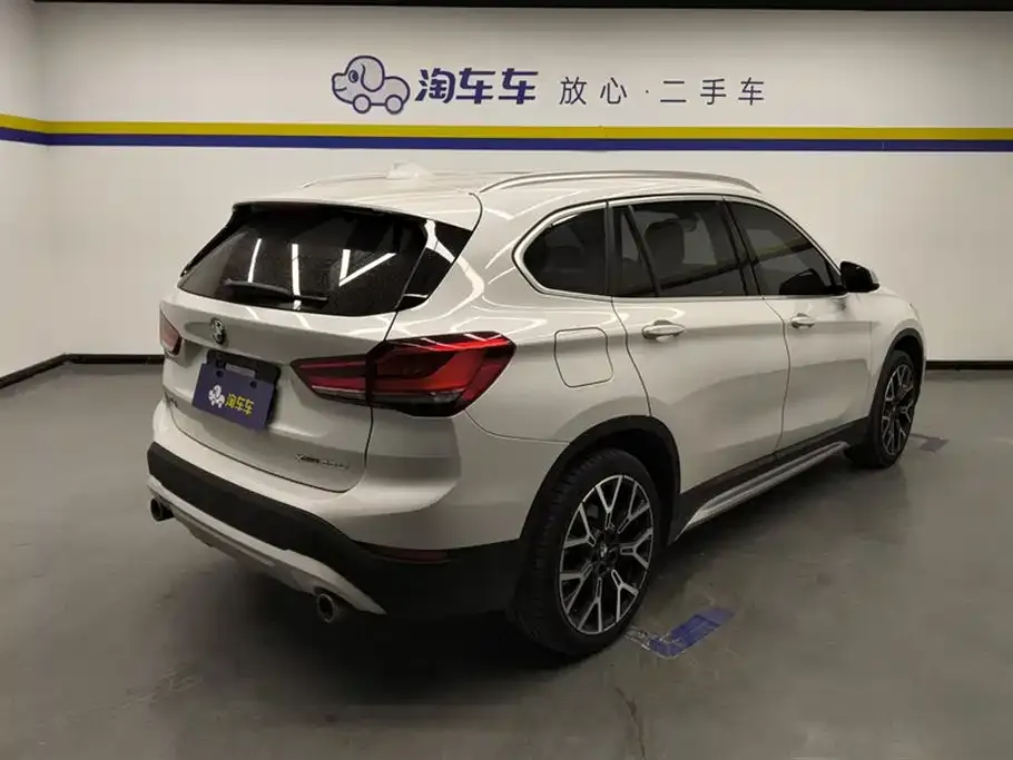BMW X1 2021 из CN, фото 4