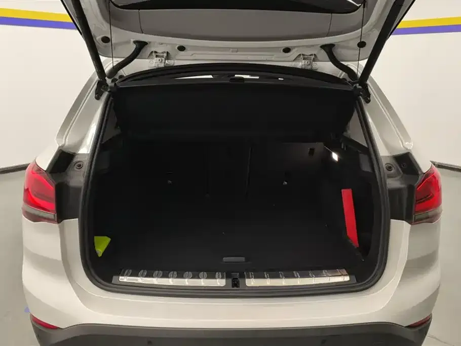 BMW X1 2021 из CN, фото 3