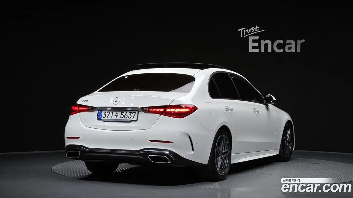 Mercedes-Benz C-Class 2024 из KR, фото 2