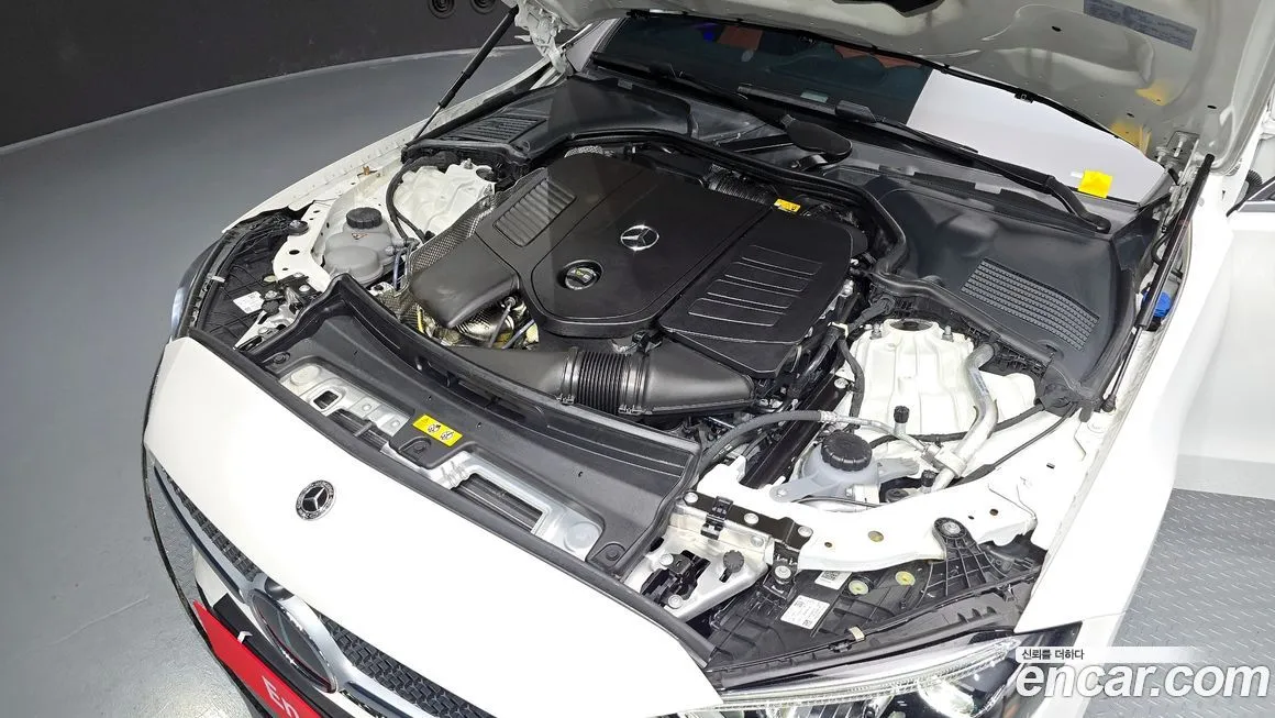 Mercedes-Benz C-Class 2024 из KR, фото 9