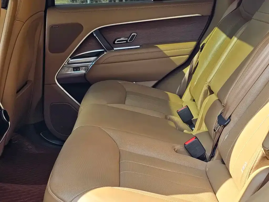 Land Rover Range Rover 2022 из CN, фото 2