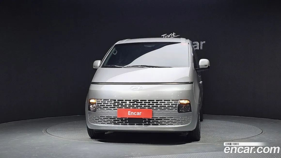 Hyundai Staria 2025 из KR, фото 3