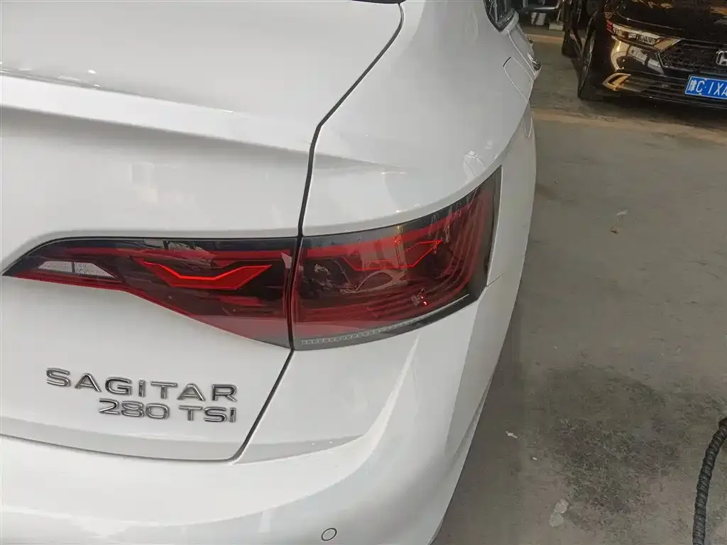 Volkswagen Sagitar 2022 из CN, фото 8