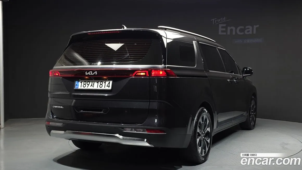 Kia Carnival — фото 3