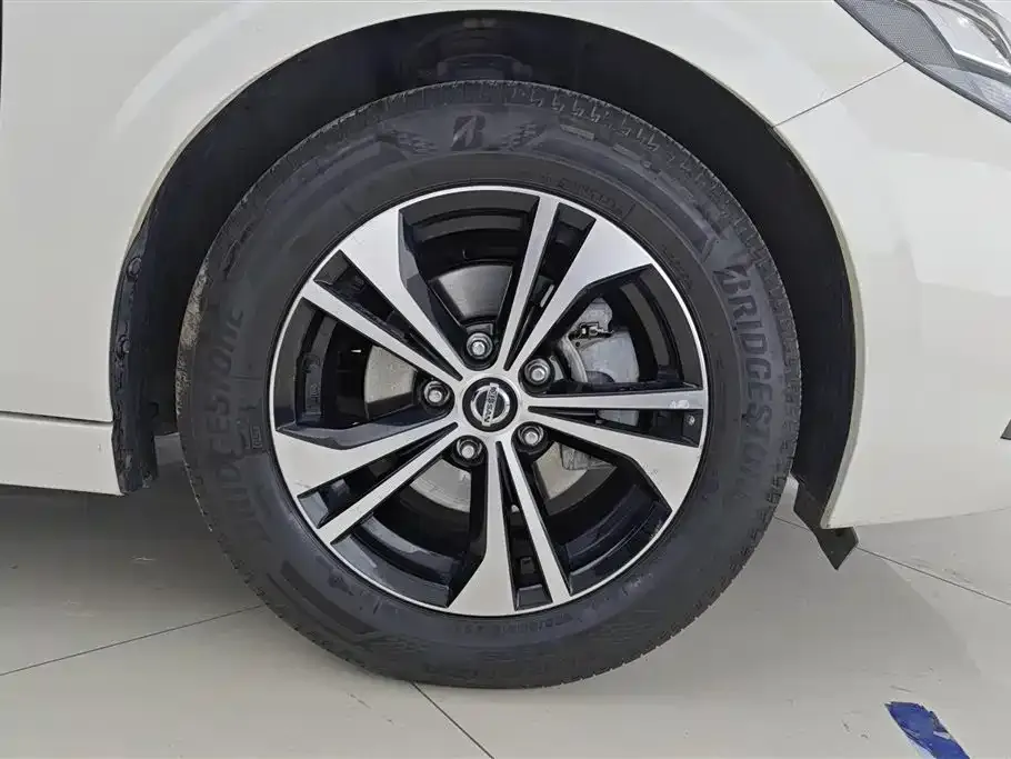 Nissan Sylphy 2022 из CN, фото 4