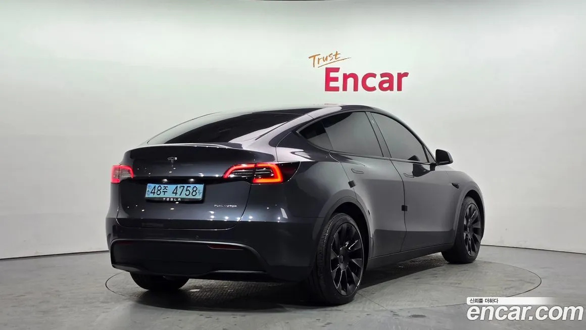 Tesla Model Y 2021 из KR, фото 9