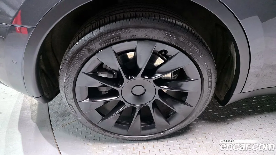 Tesla Model Y 2021 из KR, фото 6