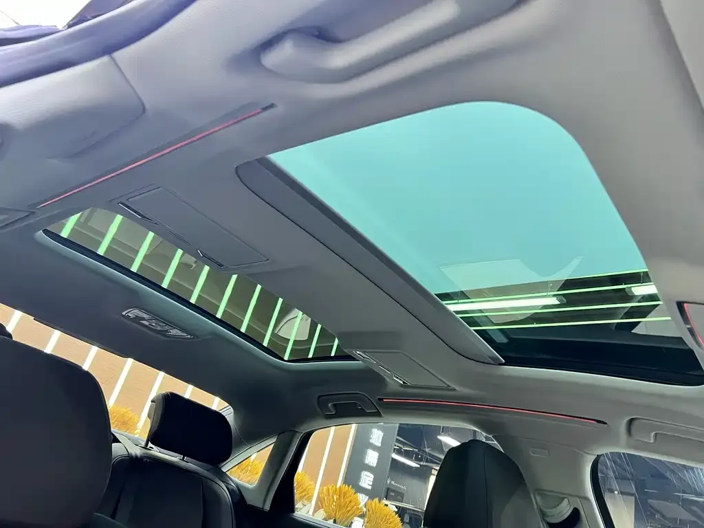 Audi A8 2022 из CN, фото 2