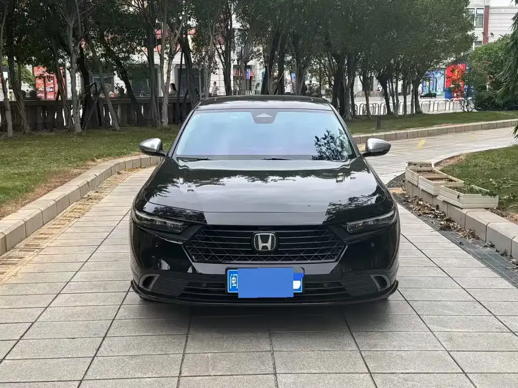 Honda Accord — фото 2