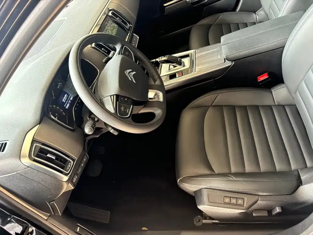 Citroen C6 2023 из CN, фото 6