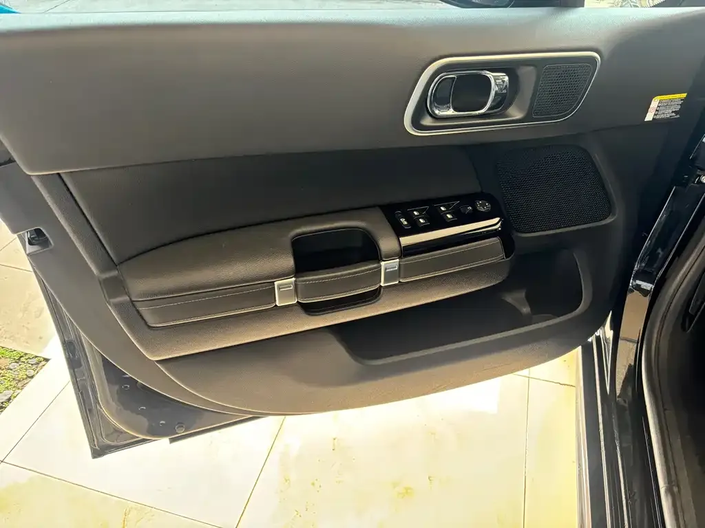 Citroen C6 2023 из CN, фото 2