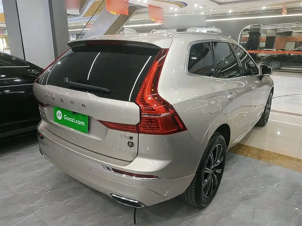 Volvo XC60 2021 из CN, фото 10