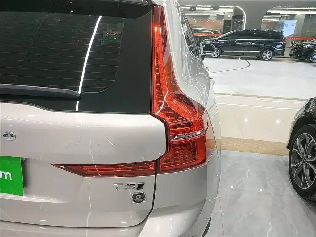 Volvo XC60 2021 из CN, фото 6