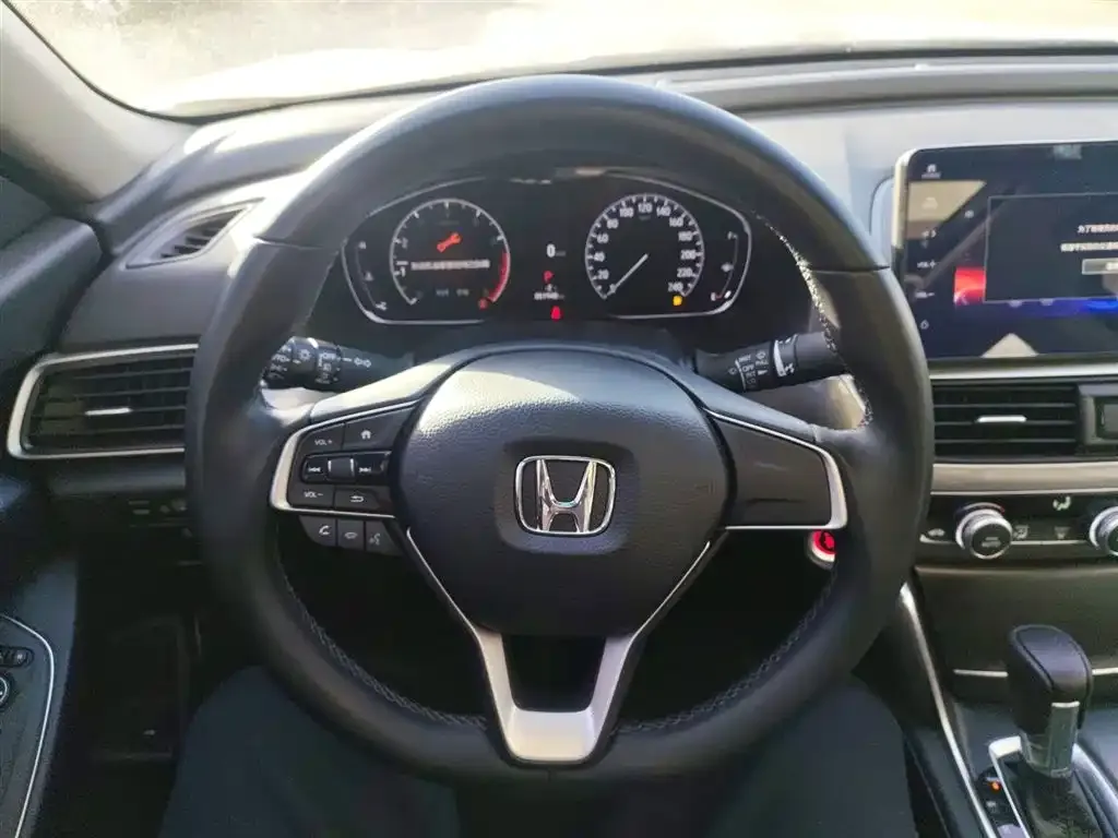 Honda Accord 2022 из CN, фото 2