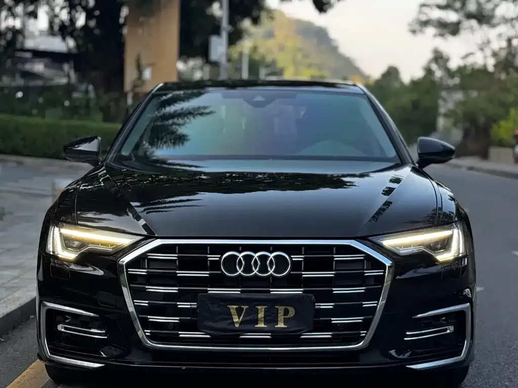 Audi A6L 2024 из CN, фото 4