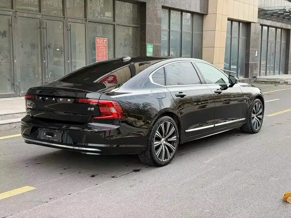 Volvo S90 2025 из CN, фото 8