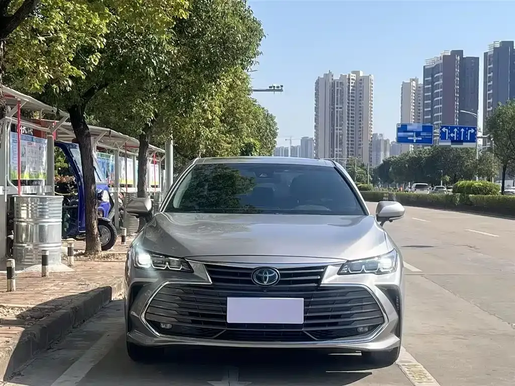 Toyota Avalon 2021 из CN, фото 3